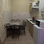 公寓 2-уровневая на 6 человек в центре