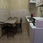 公寓 2-уровневая на 6 человек в центре