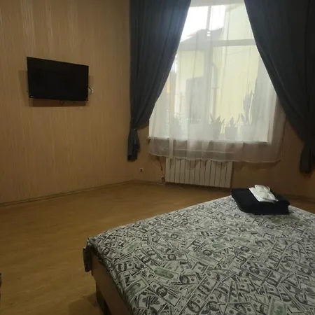 2-уровневая на 6 человек в центре * Lvov