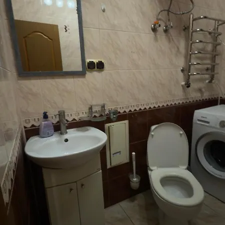 2-уровневая на 6 человек в центре * Lviv
