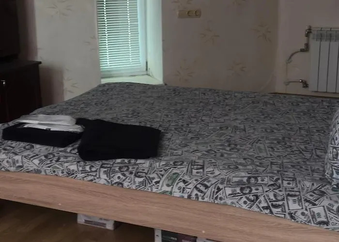 2-уровневая на 6 человек в центре Apartmán *