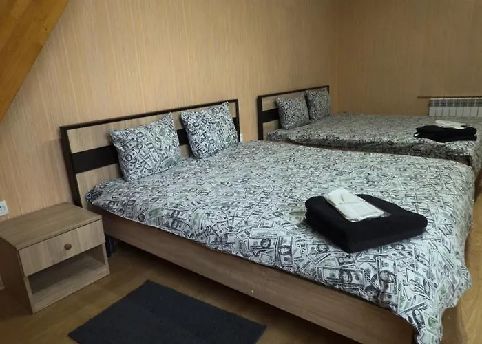 2-уровневая на 6 человек в центре Apartmán