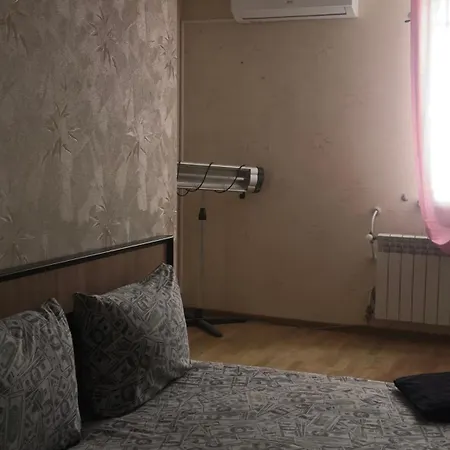 2-уровневая на 6 человек в центре Lvov